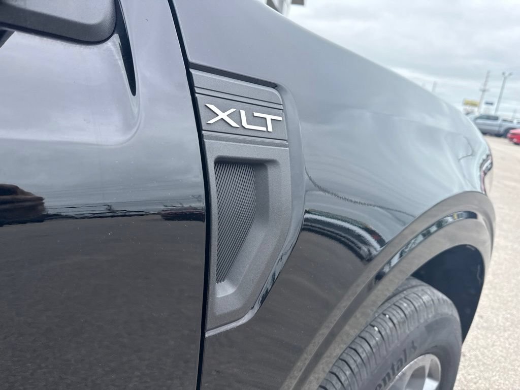 Used 2025 Ford Maverick XLT FWD image 6