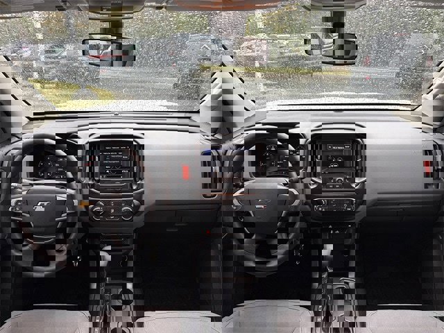 Used 2022 Chevrolet Colorado W/T w/ Custom Special Edition image 21