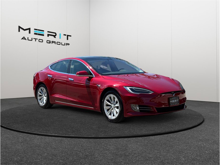 Used 2018 Tesla Model S 75D image 1