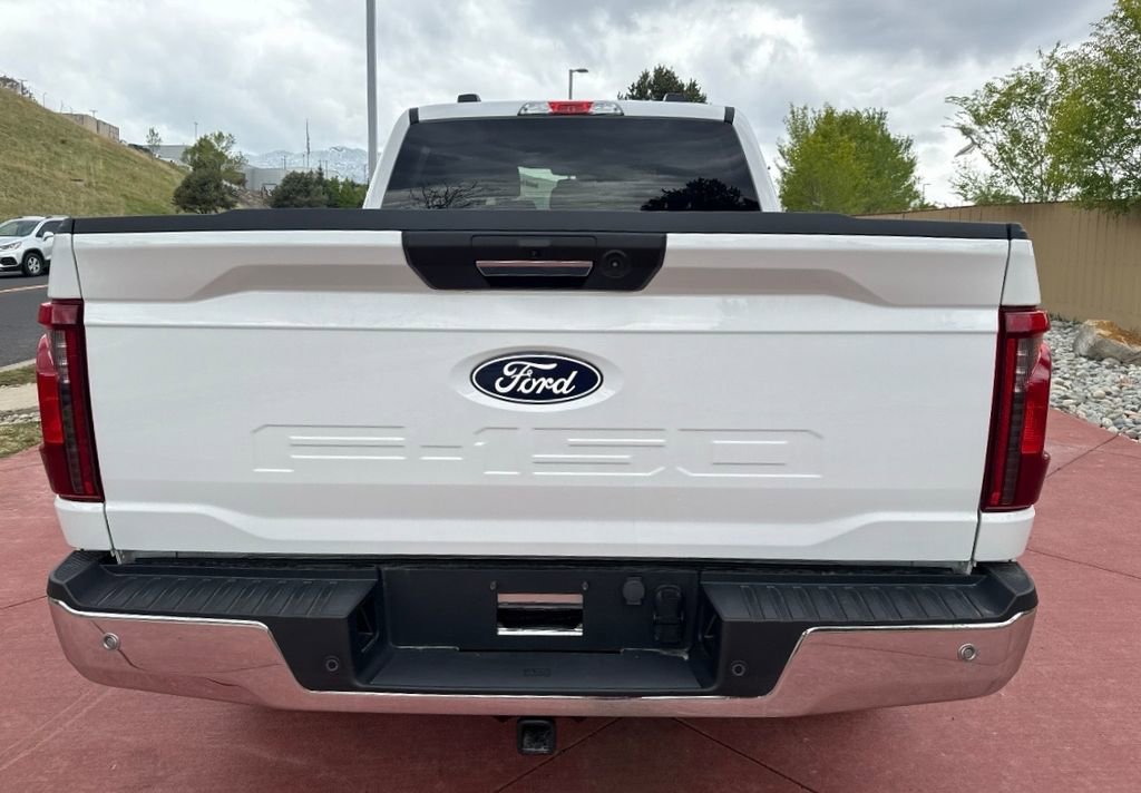 Used 2024 Ford F150 XLT w/ Tow/Haul Package AWD/4WD image 6