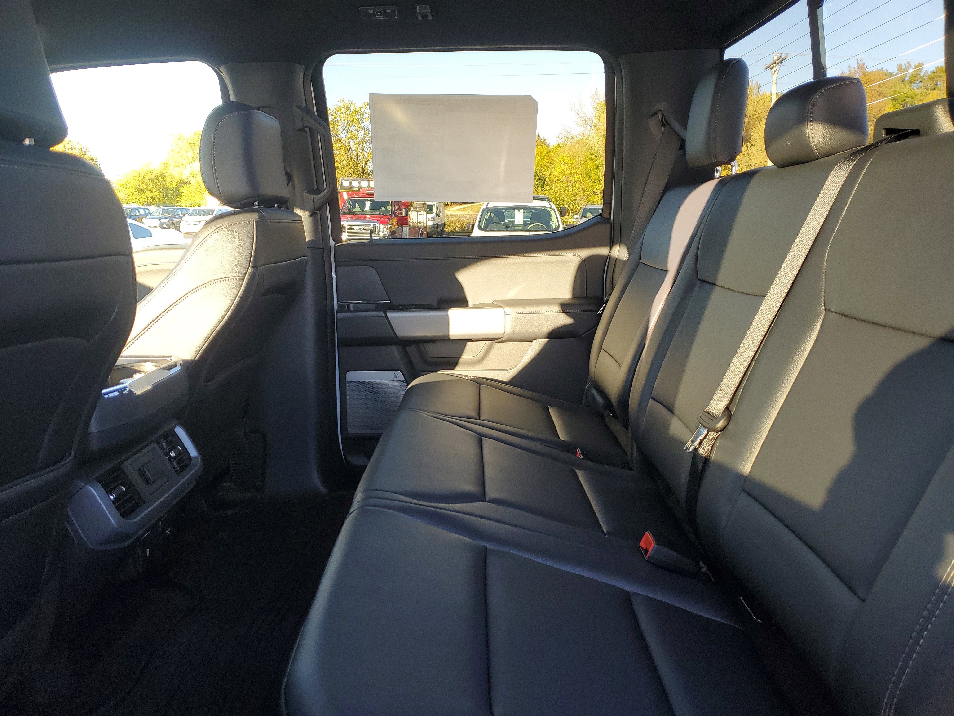 New 2025 Ford F150 XLT w/ Equipment Group 303A High image 10