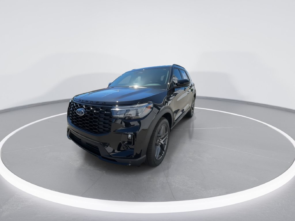 New 2026 Ford Explorer ST-Line w/ ST-Line Street Pack RWD image 3