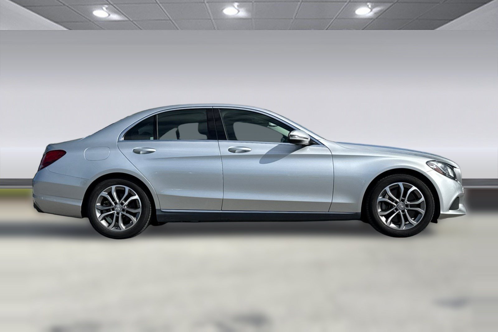 Used 2016 Mercedes-Benz C 300 Sedan image 7