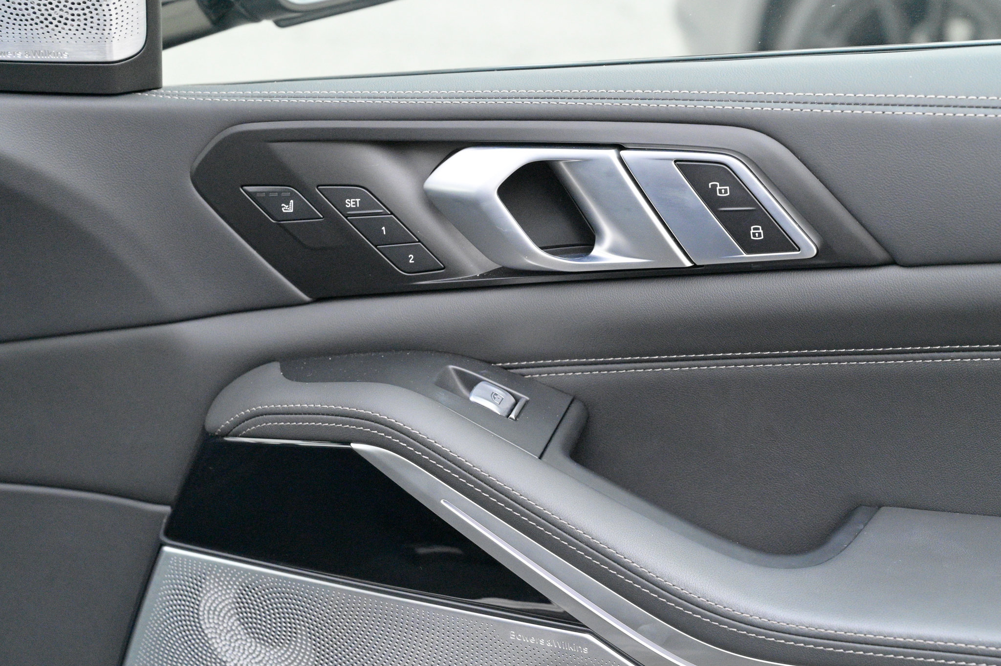 Used 2025 BMW ALPINA XB7 image 64