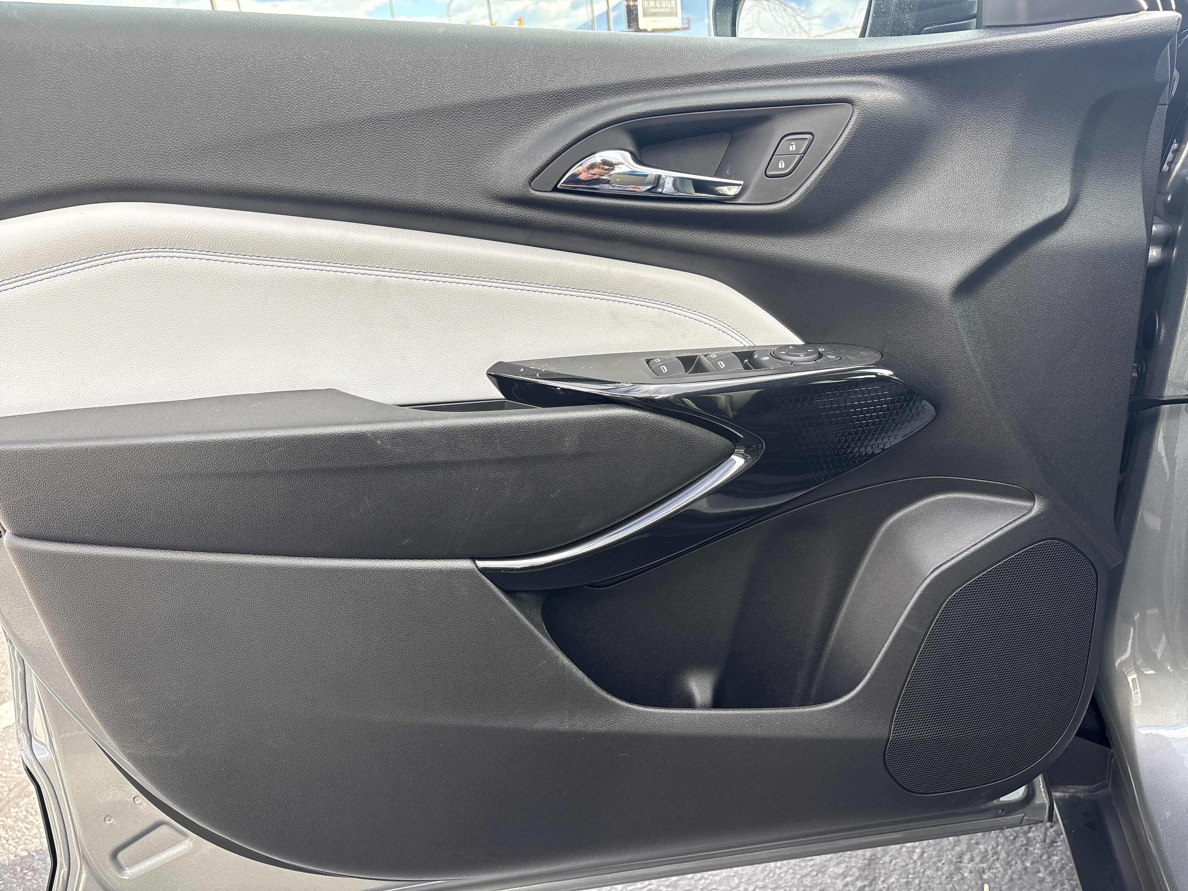 New 2026 Chevrolet Trax LT w/ Driver Confidence Package FWD image 15