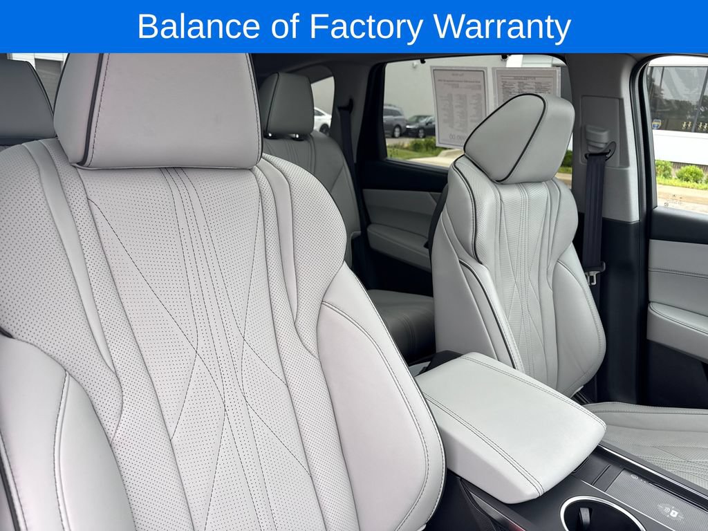 Used 2025 Acura MDX w/ Advance Package AWD/4WD image 9