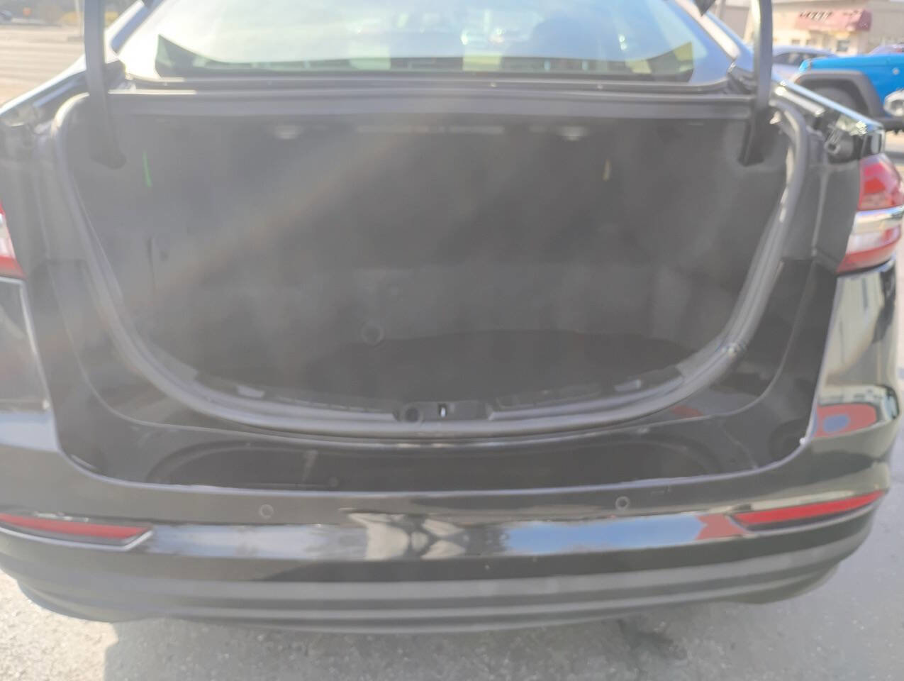 Used 2020 Ford Fusion Titanium image 25