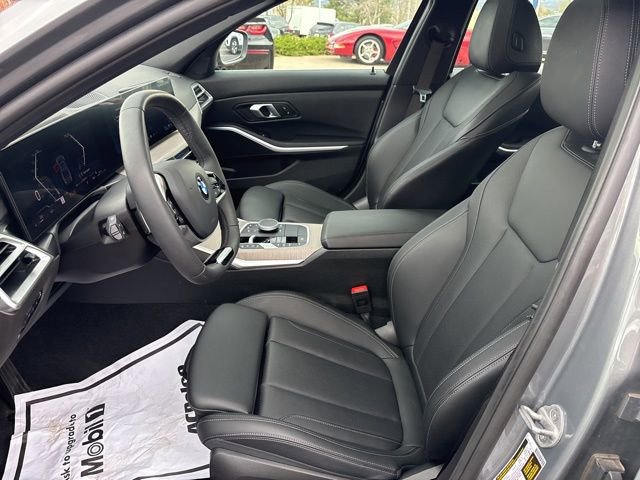Used 2025 BMW 330i xDrive Sedan AWD/4WD image 10