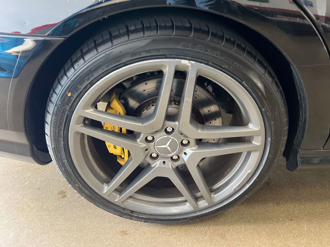 Used 2011 Mercedes-Benz S 63 AMG image 61