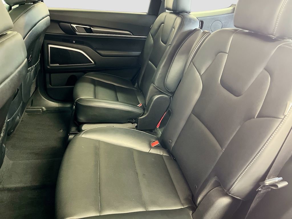 Used 2024 Kia Telluride S w/ S Sunroof Package image 25