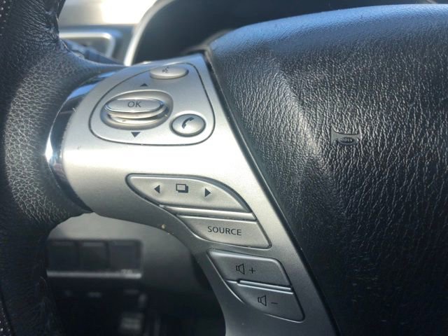 Used 2018 Nissan Murano SV image 38