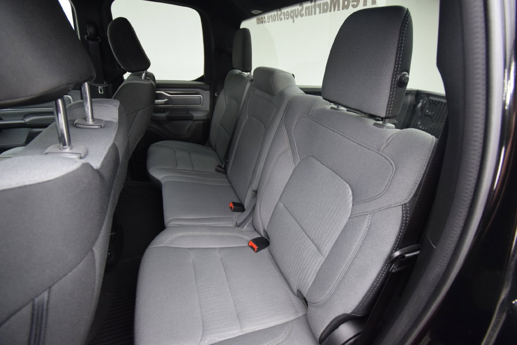 Used 2023 RAM 1500 Big Horn AWD/4WD image 18