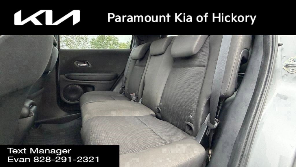 Used 2022 Honda HR-V Sport image 11