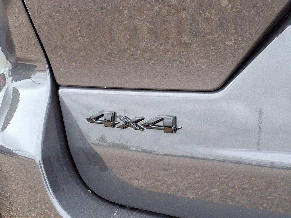 New 2026 Jeep Grand Cherokee Altitude AWD/4WD image 9
