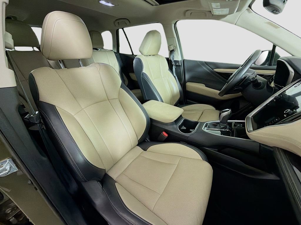 Used 2024 Subaru Outback Limited image 31