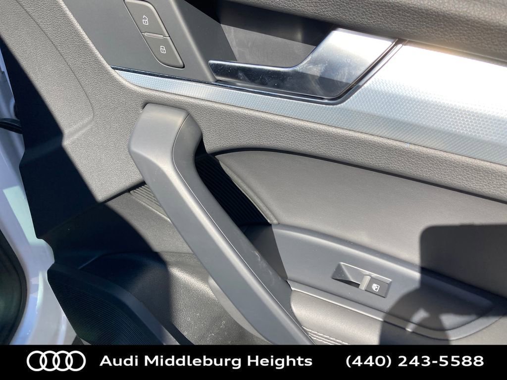 Certified 2024 Audi Q5 2.0T Premium Plus w/ Premium Plus Package image 26