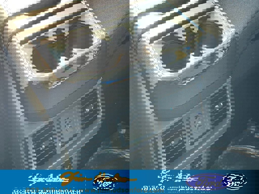 New 2025 Ford F150 XLT w/ Equipment Group 302A MID image 8