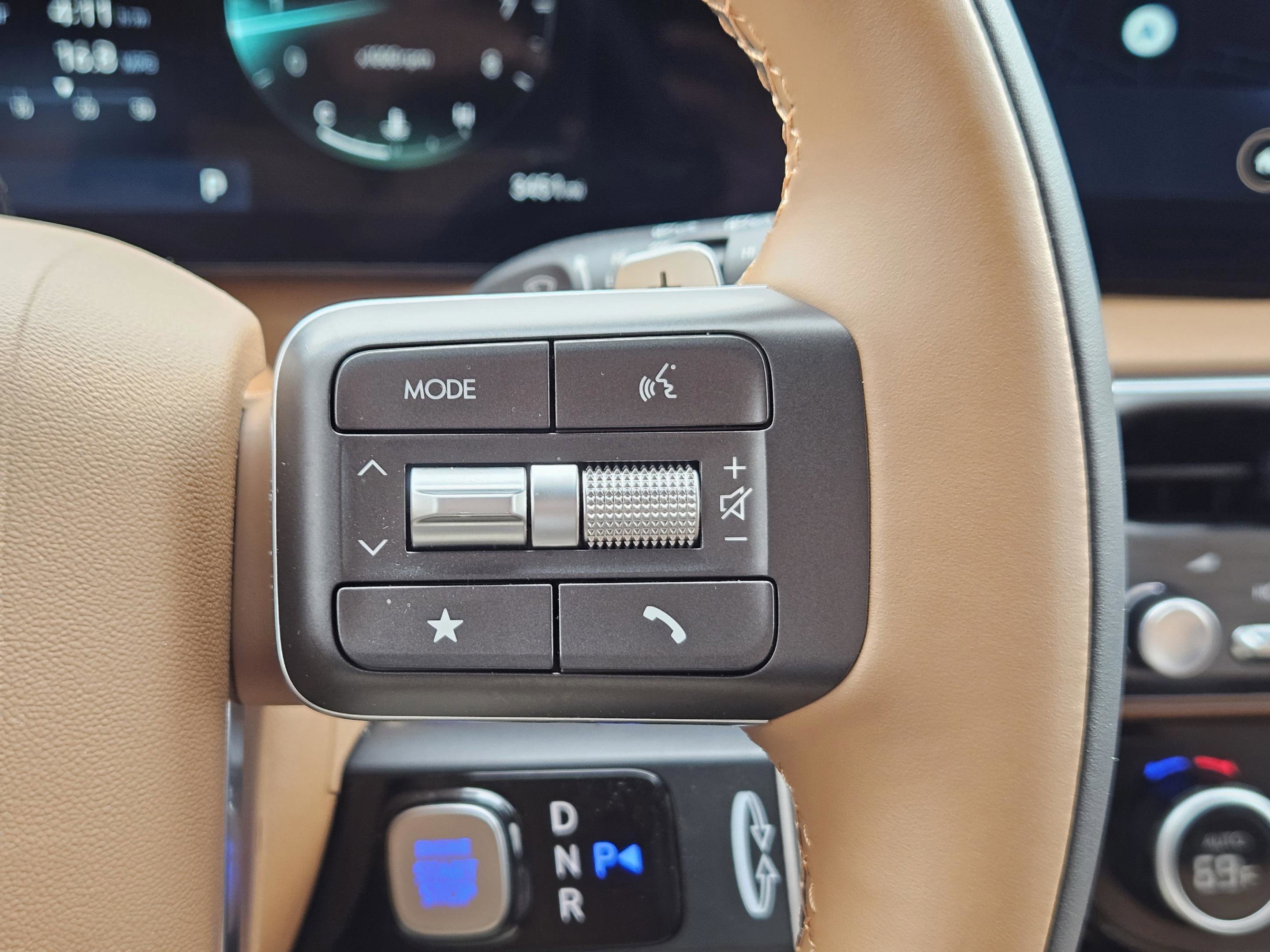 Used 2026 Hyundai Palisade Calligraphy image 21