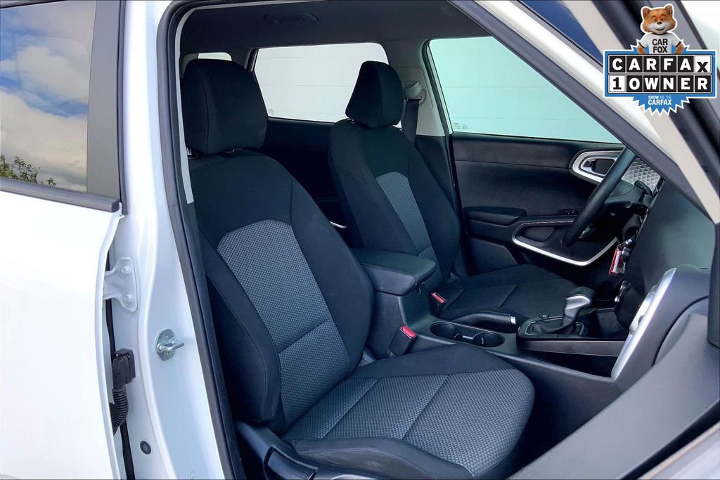 Used 2022 Kia Soul LX w/ Technology Package FWD image 7