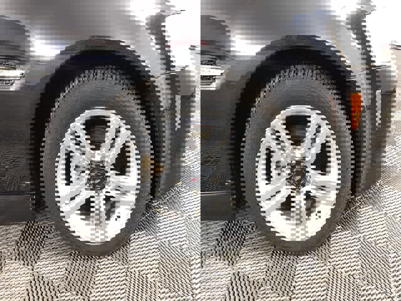 Used 2009 Pontiac G8 image 10