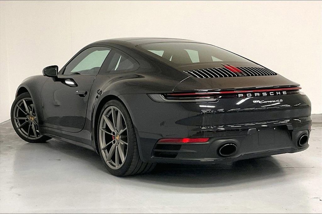 Used 2024 Porsche 911 Carrera 4S w/ Premium Package image 6