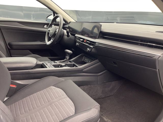 Used 2025 Kia K5 LXS FWD image 13