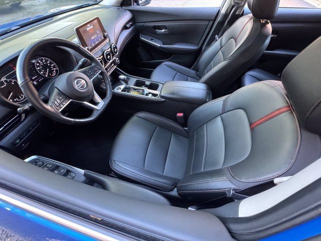Used 2022 Nissan Sentra SR w/ SR Premium Package FWD image 25