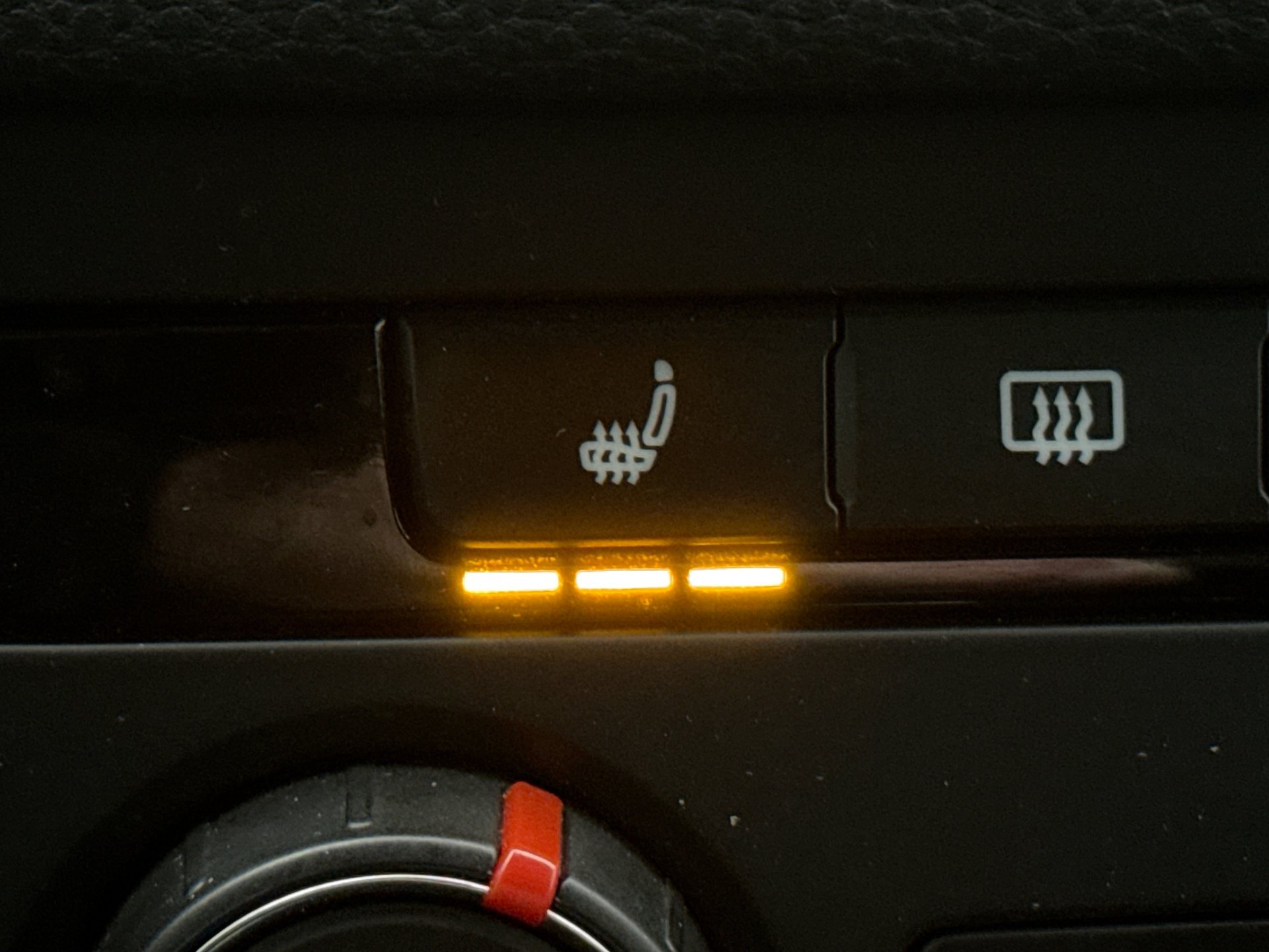 Used 2014 Volkswagen Tiguan S FWD image 18