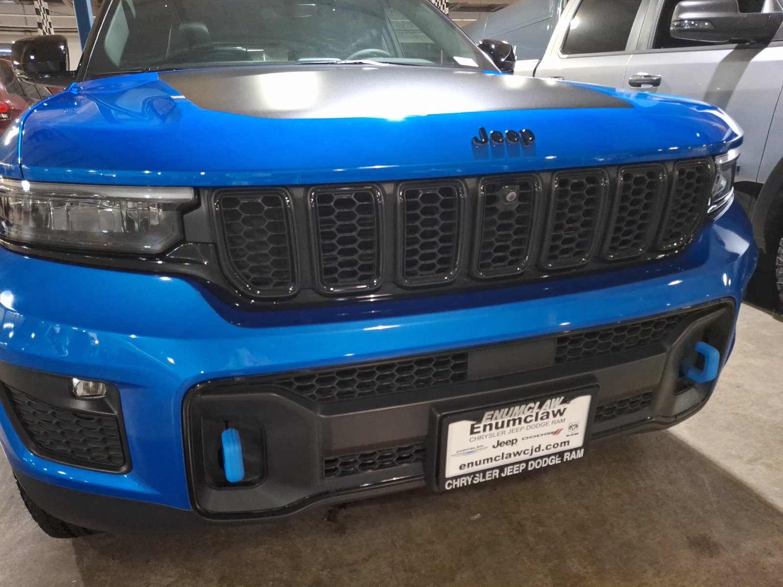 Certified 2024 Jeep Grand Cherokee Trailhawk AWD/4WD image 23