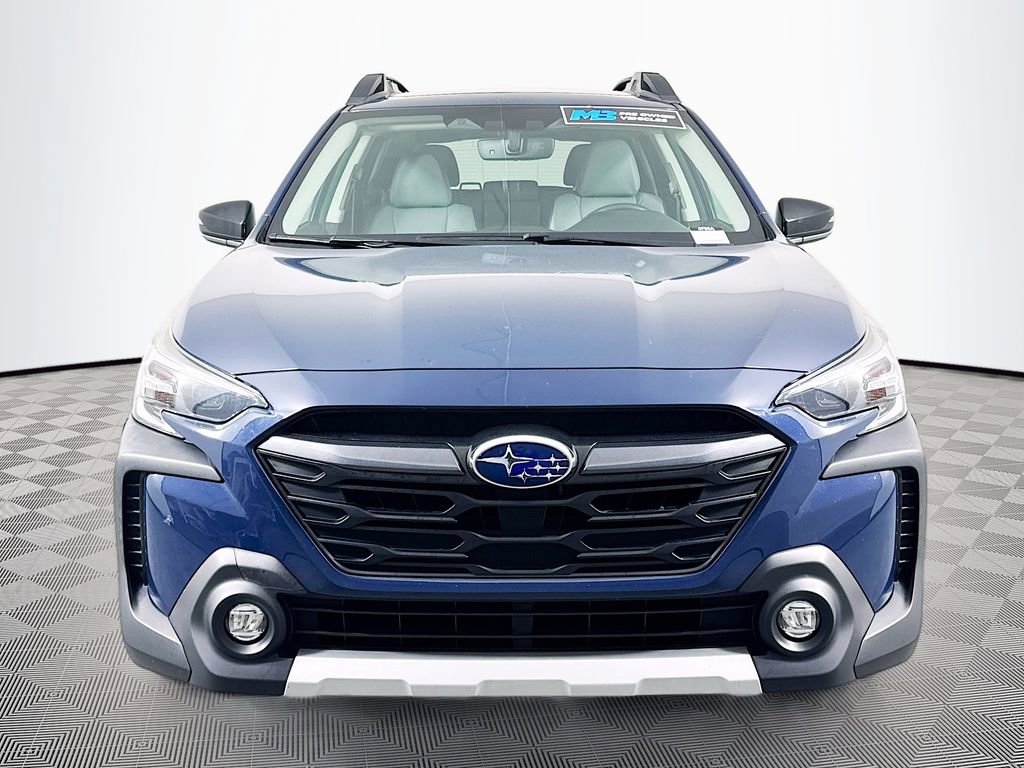 Used 2023 Subaru Outback Limited image 2