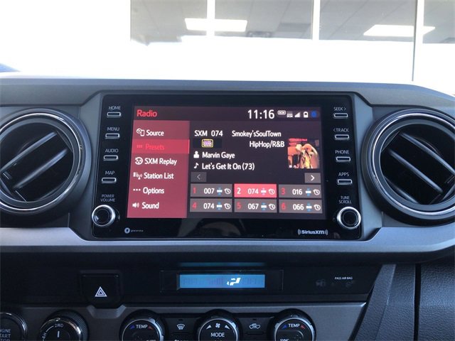 Used 2021 Toyota Tacoma TRD Sport image 17