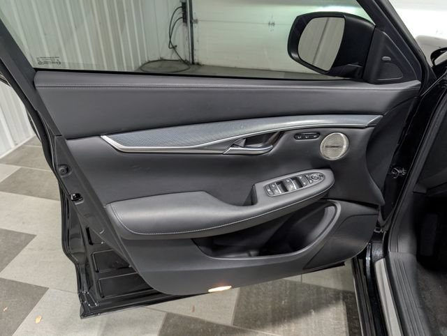 Used 2025 INFINITI QX50 Sport AWD/4WD image 13