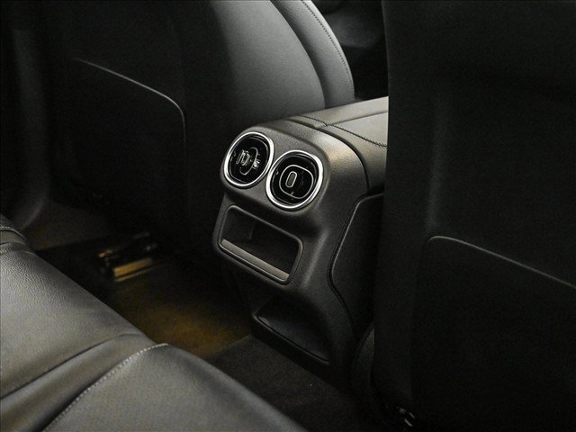Certified 2026 Mercedes-Benz GLC 300 4MATIC image 19