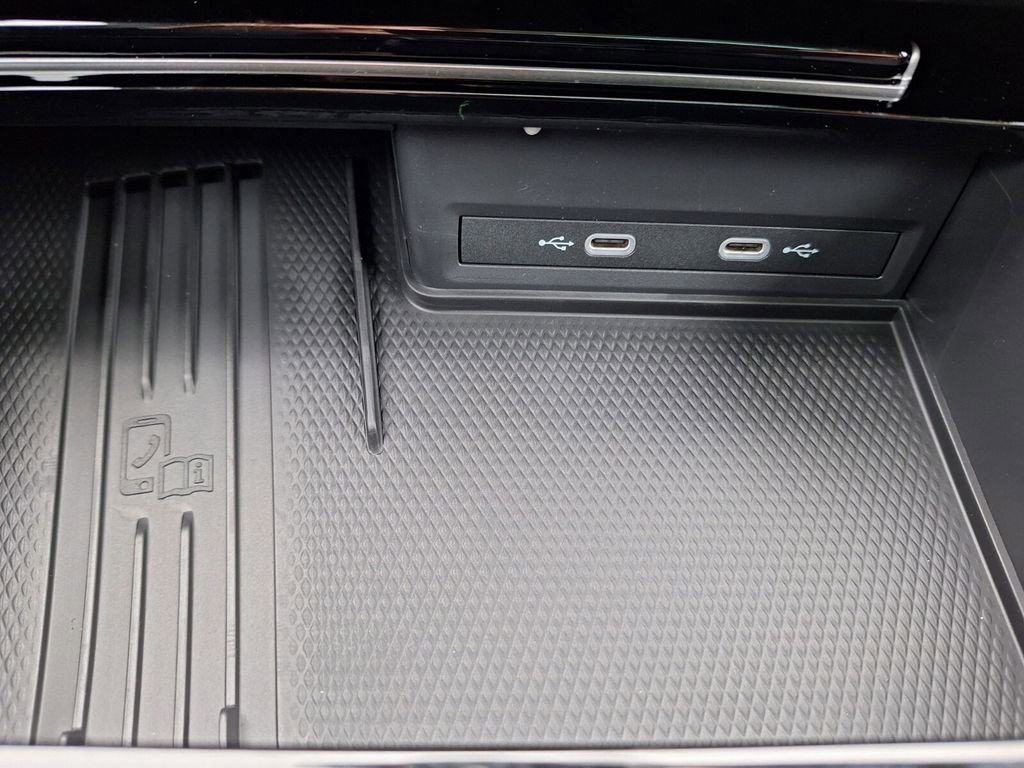 New 2026 Volkswagen Atlas SE image 16