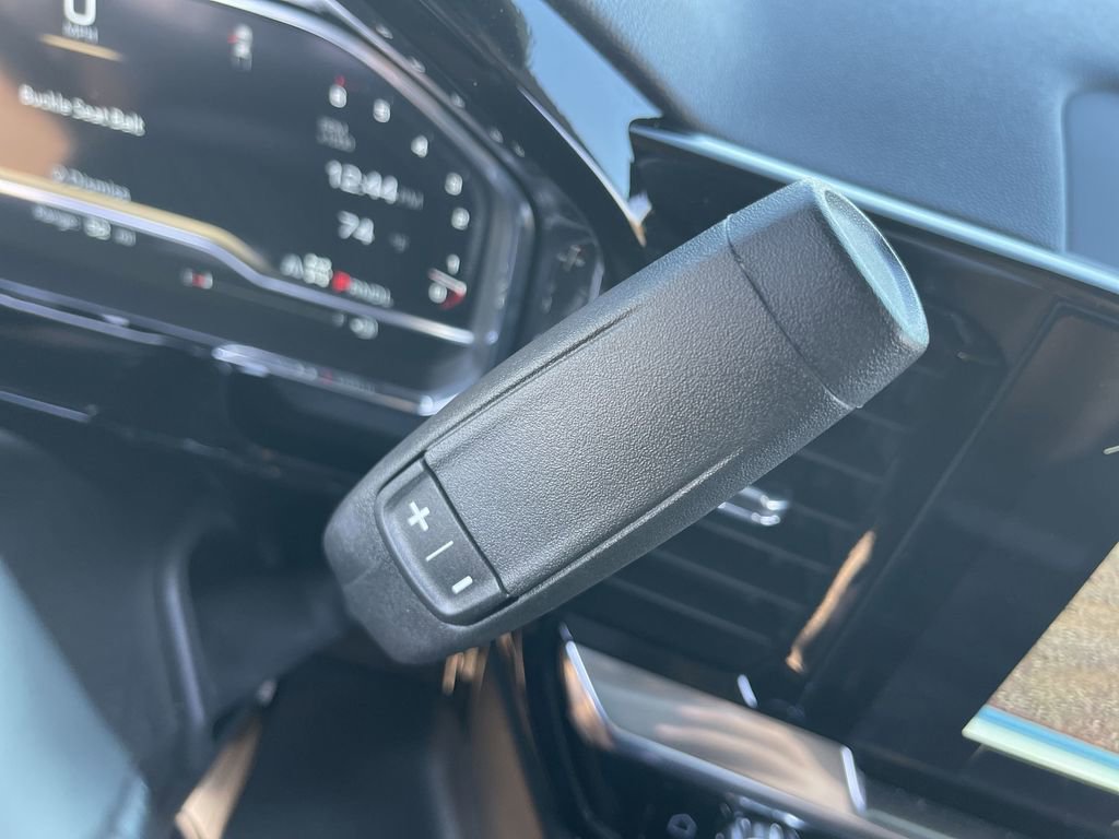 Used 2025 GMC Sierra 1500 Elevation image 16