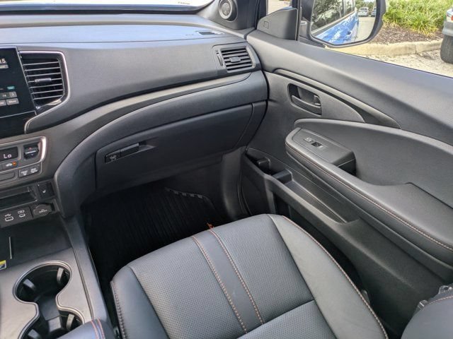 Certified 2024 Honda Passport TrailSport image 17