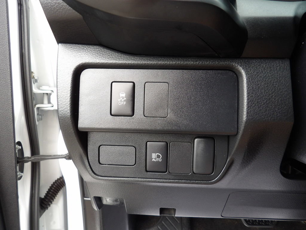 Used 2023 Toyota Tacoma SR RWD image 19