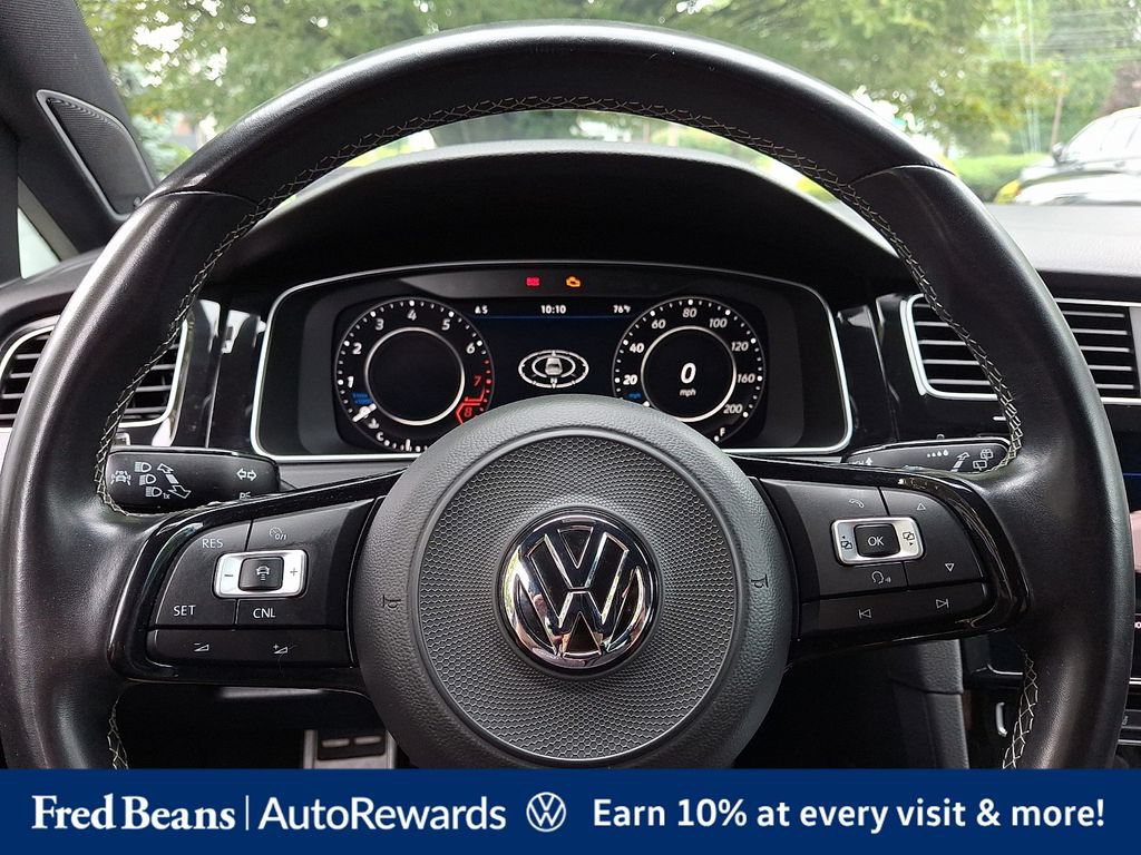 Used 2018 Volkswagen Golf R 4-Door AWD/4WD image 25