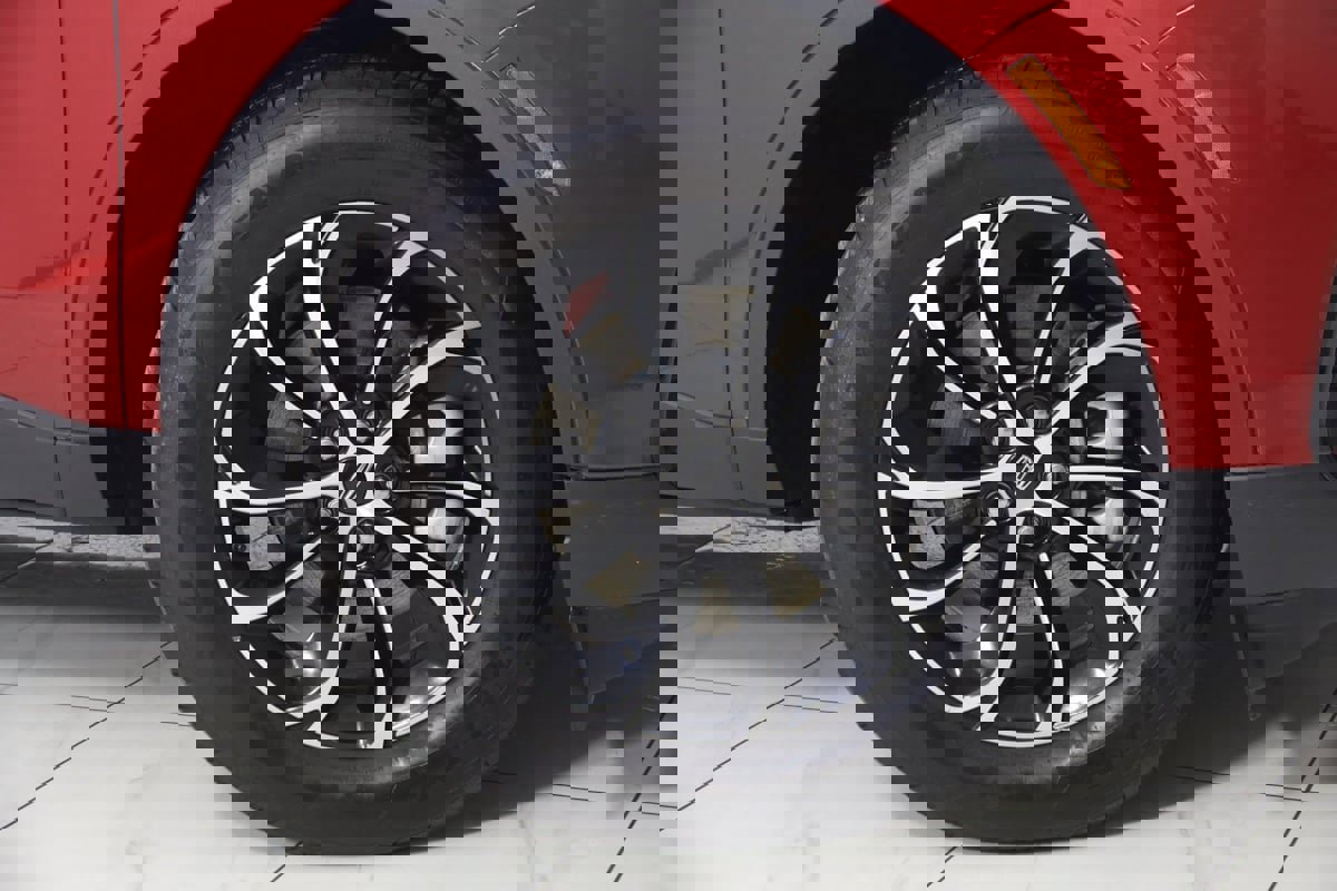 Used 2025 Lincoln Nautilus Premier image 15