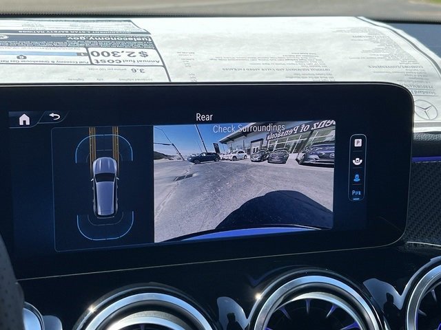 Used 2024 Mercedes-Benz GLB 250 image 24