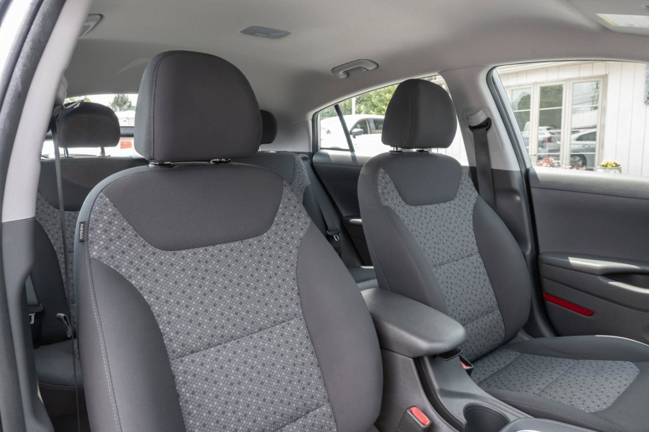 Used 2019 Hyundai Ioniq Blue FWD image 34