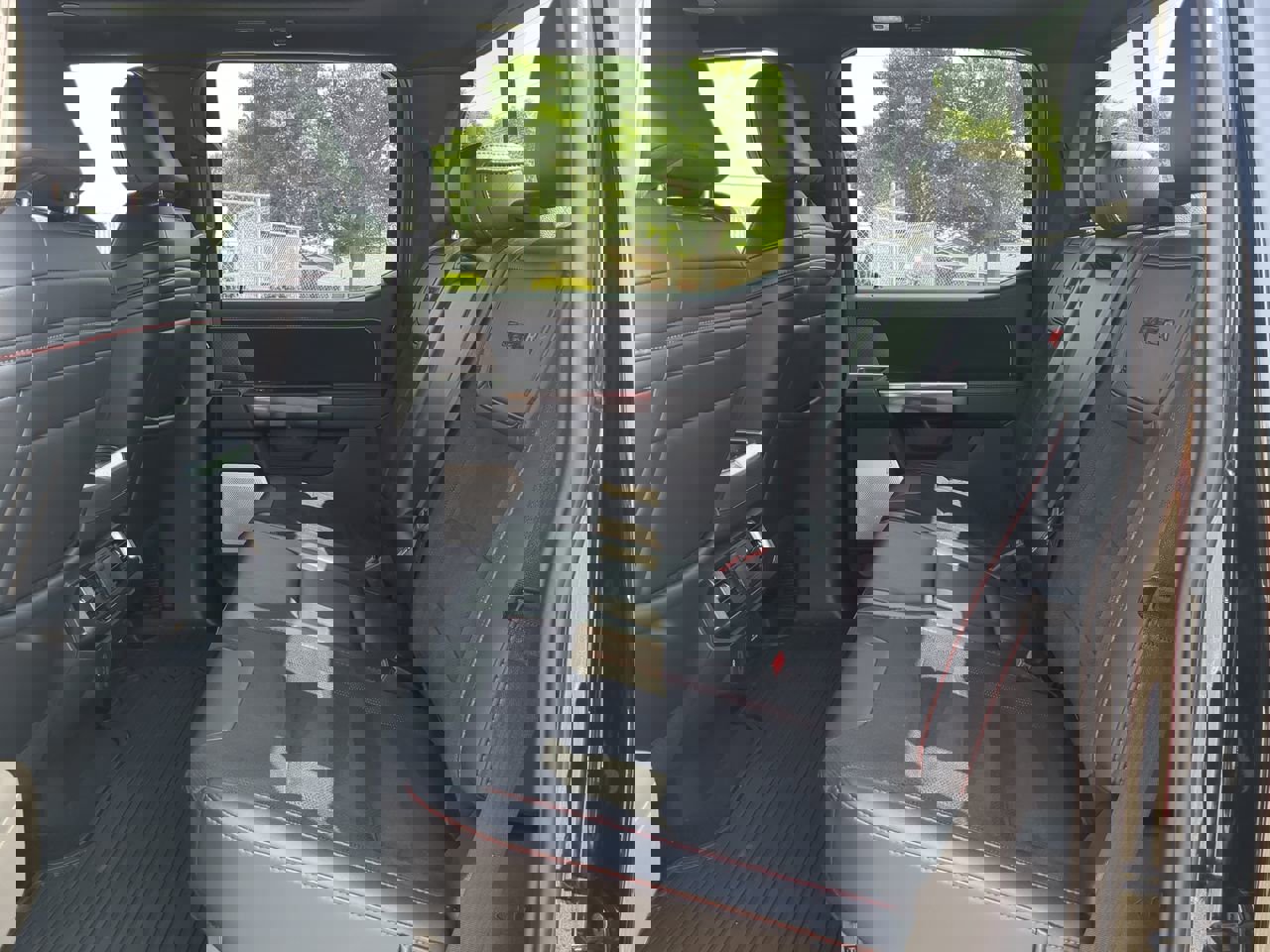 Used 2025 Ford F150 Raptor w/ Equipment Group 803A Raptor R AWD/4WD image 12