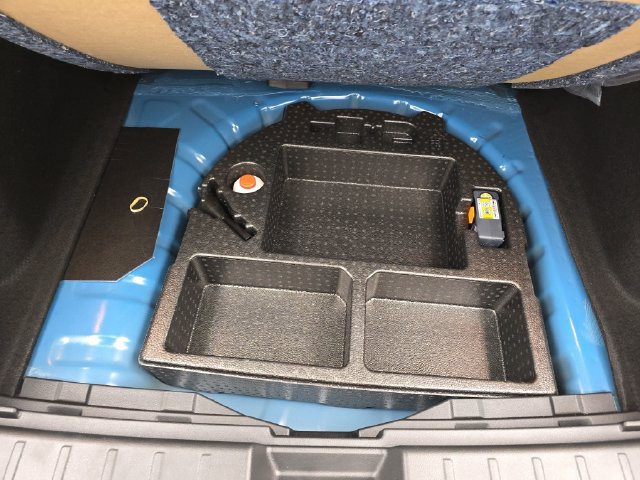 New 2027 Nissan Kicks SR w/ SR Premium Package FWD image 16