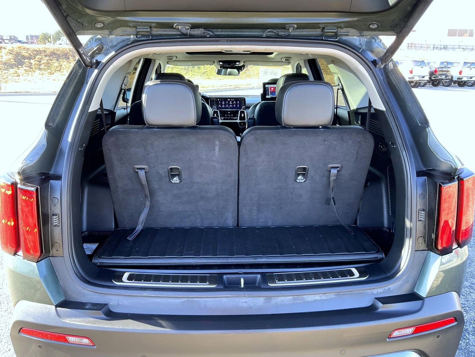 Used 2023 Kia Sorento SX Prestige image 23