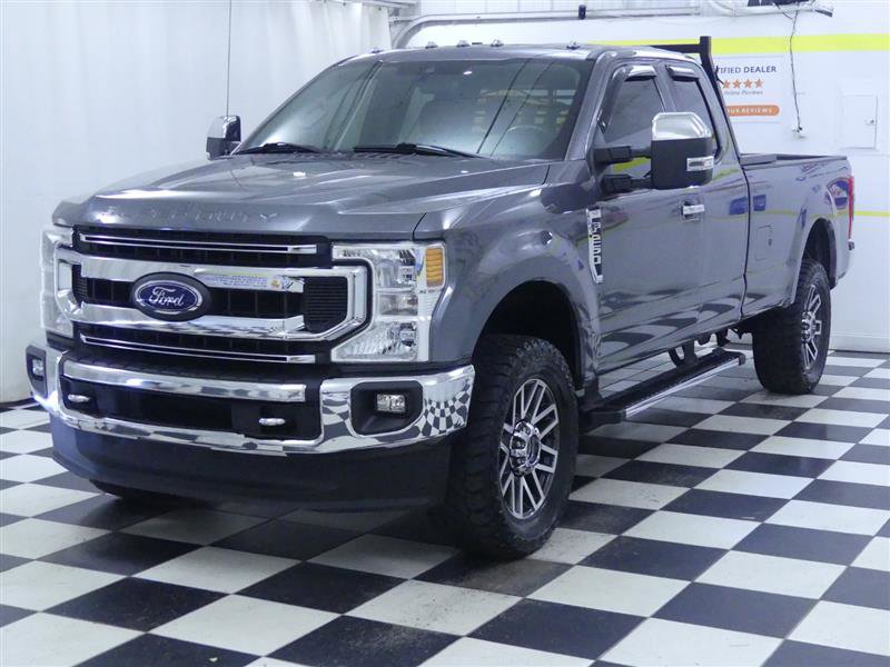 Used 2021 Ford F250 XLT w/ XLT Premium Package image 4