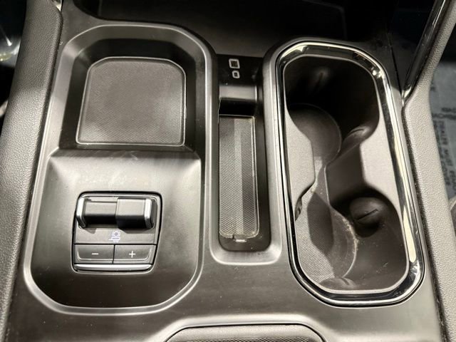 Used 2024 GMC Sierra 3500 AT4 w/ Technology Package image 40