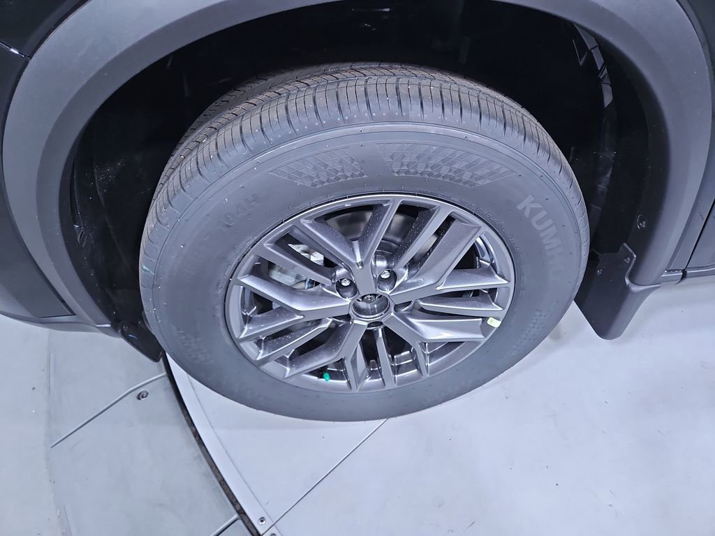 New 2025 Nissan Rogue S image 25