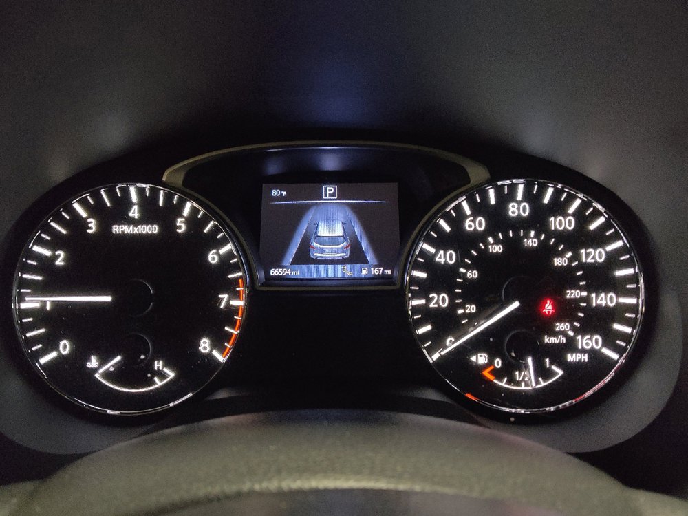 Used 2017 Nissan Pathfinder SL w/ Trailer Tow Package FWD image 23