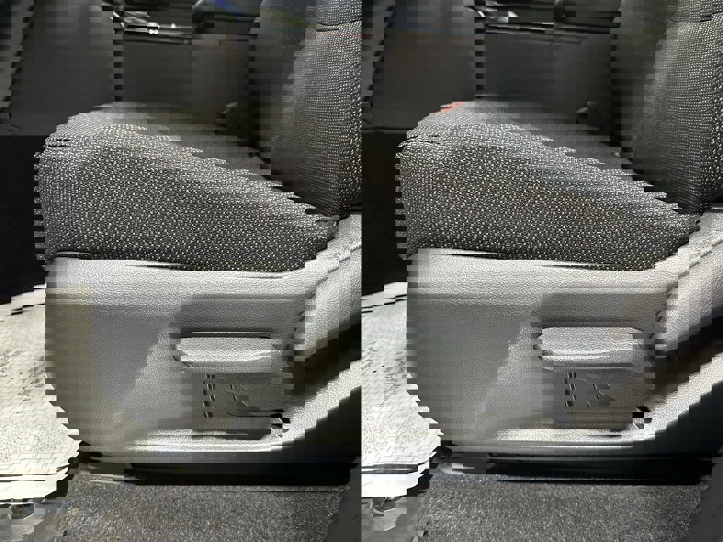 Used 2025 Toyota Land Cruiser 1958 image 12