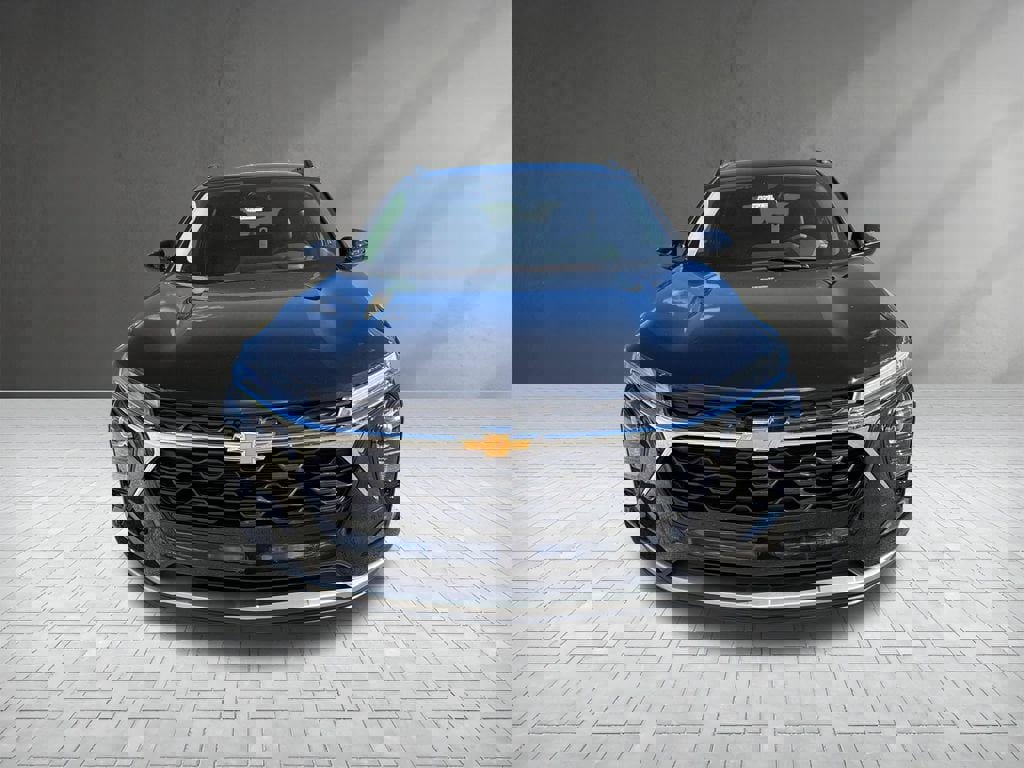 New 2026 Chevrolet Trax LT w/ Driver Confidence Package image 9